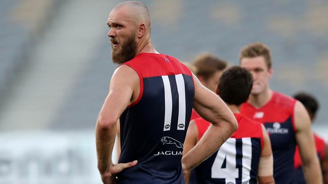 Mark Robinson is predicting another poor season from Melbourne.