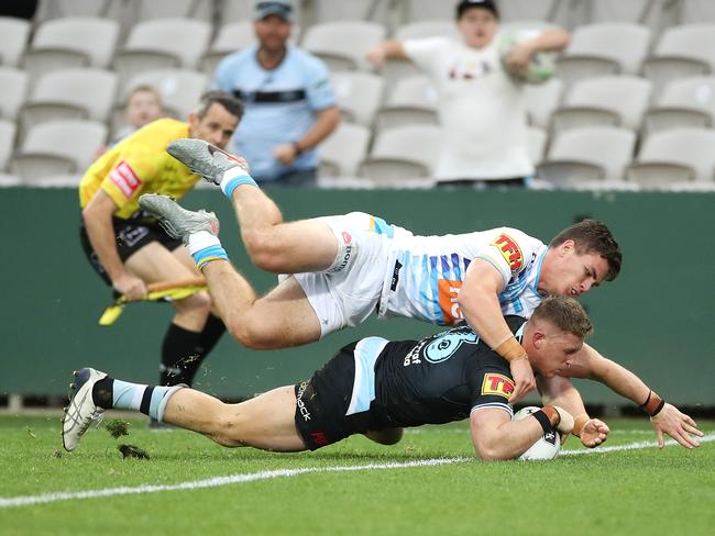 Jack Williams of the Sharks scores a try during the round 14 NRL match between the Cronulla Sharks and the Gold Coast Titans. Picture: Getty