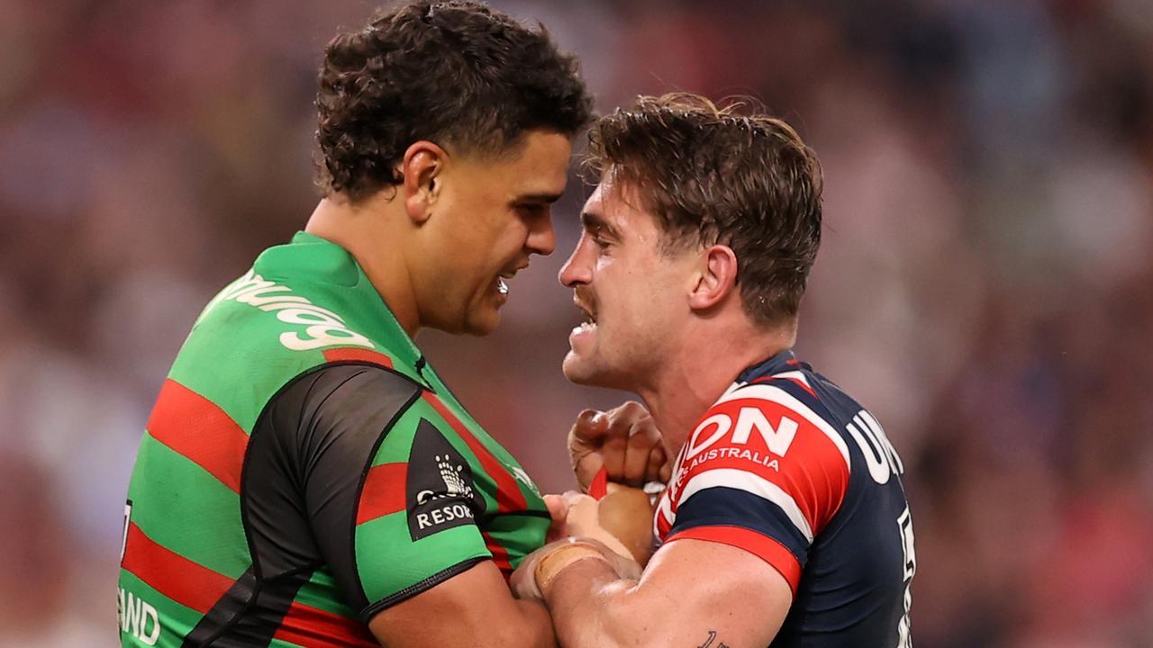 SYDNEY, AUSTRALIA - SEPTEMBER 11: Latrell Mitchell of the Rabbitohs scuffles with Connor Watson of the Roosters during the NRL Elimination Final match between the Sydney Roosters and the South Sydney Rabbitohs at Allianz Stadium on September 11, 2022 in Sydney, Australia. (Photo by Mark Kolbe/Getty Images)