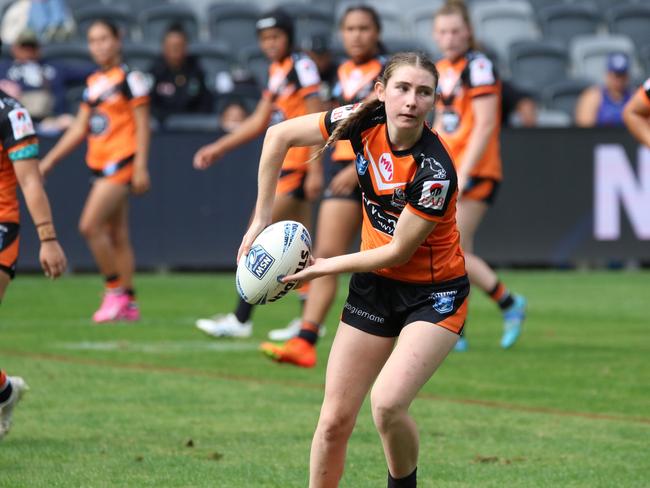 Ellie Barnett played U17s and HNWP this season. Picture: Warren Gannon Photography