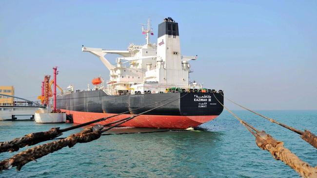 A Kuwaiti oil tanker unloads crude oil in Qingdao, China. PHOTO: STR/AGENCE FRANCE-PRESSE/GETTY IMAGES