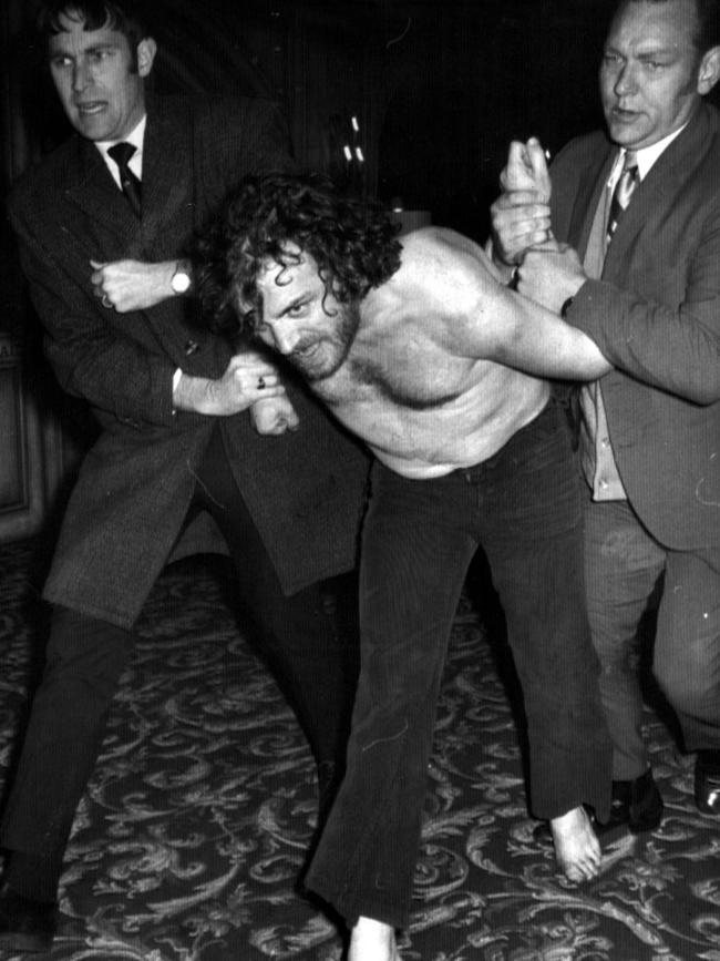 Joe Cocker was arrested in Melbourne after becoming involved in a drunken brawl with police and security staff at his hotel.