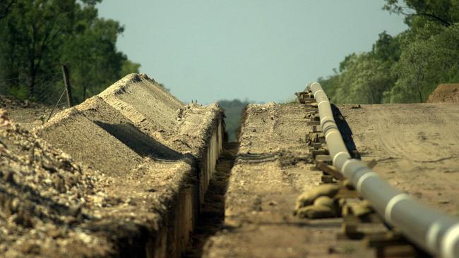 Queensland Gas Company. Gas pipeline being laid that will to join the Roma Gas pipleine from the 'Windibri' site (40km south of Chinchilla).