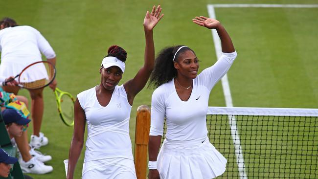 Venus Williams has accused Wimbleodn organisers of discriminating against women’s champions