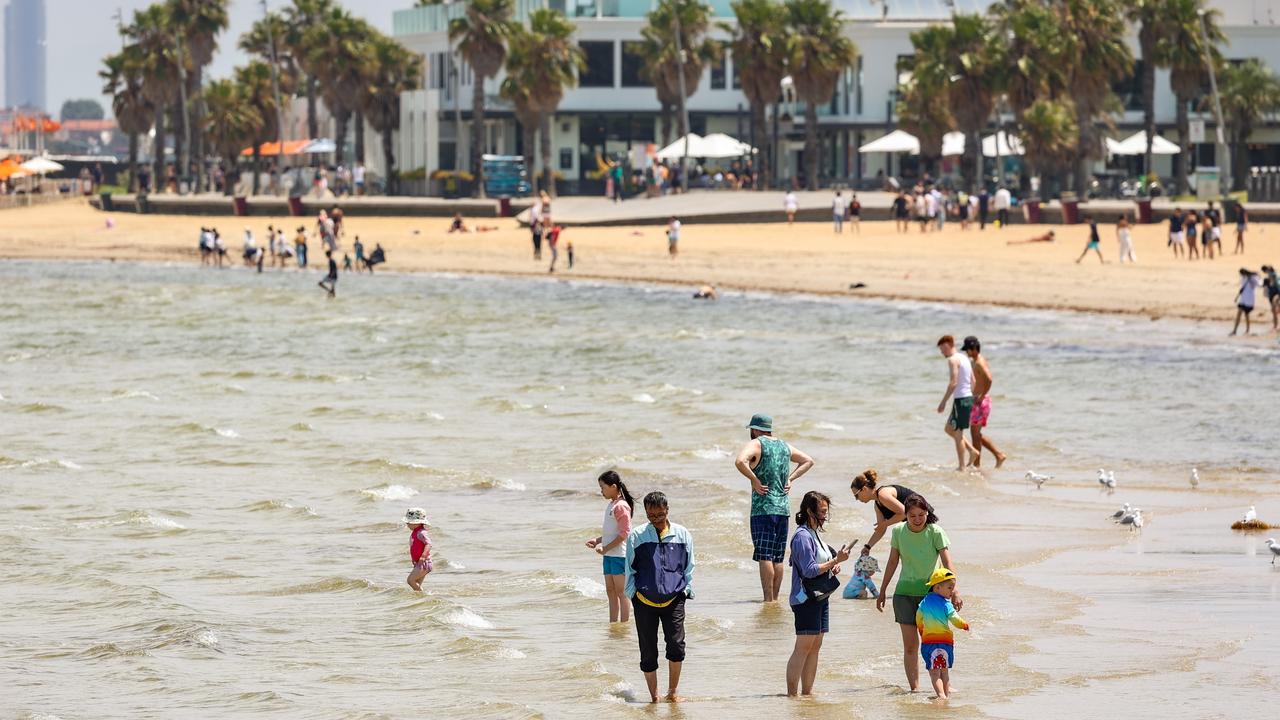 People flock to St Kilda beach in Melbourne. January 2 is on average the worst day for drownings across Australia as people flock to the beaches during the summer season. Picture: NCA NewsWire / Ian Currie