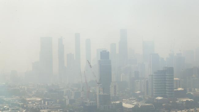 Bushfire smoke blankets Melbourne. Picture: David Caird