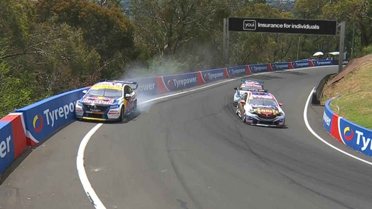 Jamie Whincup's mistake ended the 888 car's Bathurst.