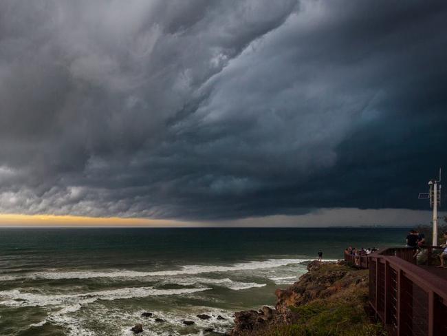 STORM WEEK: Coast gets smashed | Gold Coast Bulletin