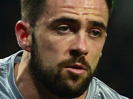 MANCHESTER, ENGLAND - FEBRUARY 11: Danny Ings of Burnley celebrates his goal during the Barclays Premier League match between Manchester United and Burnley at Old Trafford on February 11, 2015 in Manchester, England. (Photo by Jamie McDonald/Getty Images)