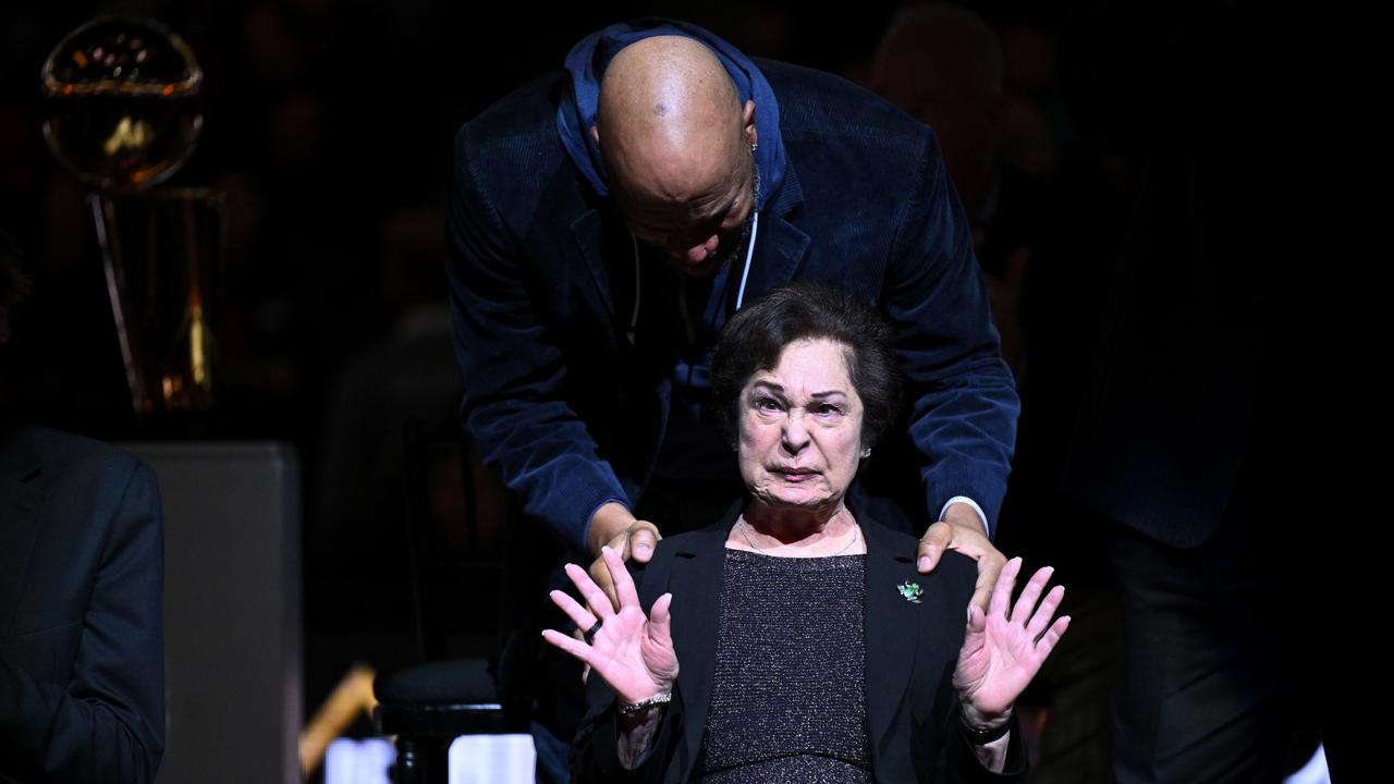 Thelma Krause, Wife of Jerry Krause looks distraught during the inaugural Ring of Honor ceremony. Photo by Jamie Sabau/Getty Images.