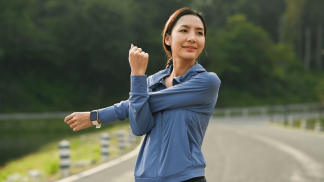 Women undergoing treatment should strive for a combination of aerobic and resistance exercise. Image: iStock