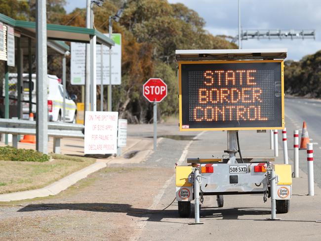 Only essential travel is allowed over the Victorian border, such as at Pinnaroo. Picture: Tait Schmaal.