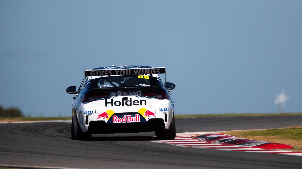 Jamie Whincup drives during The Bend Supersprint.