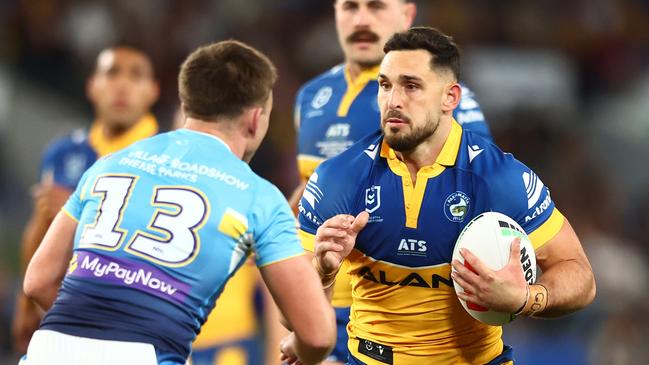 GOLD COAST, AUSTRALIA - JULY 13:  Ryan Matterson of the Eels runs the ball during the round 19 NRL match between Gold Coast Titans and Parramatta Eels at Cbus Super Stadium, on July 13, 2024, in Gold Coast, Australia. (Photo by Chris Hyde/Getty Images)