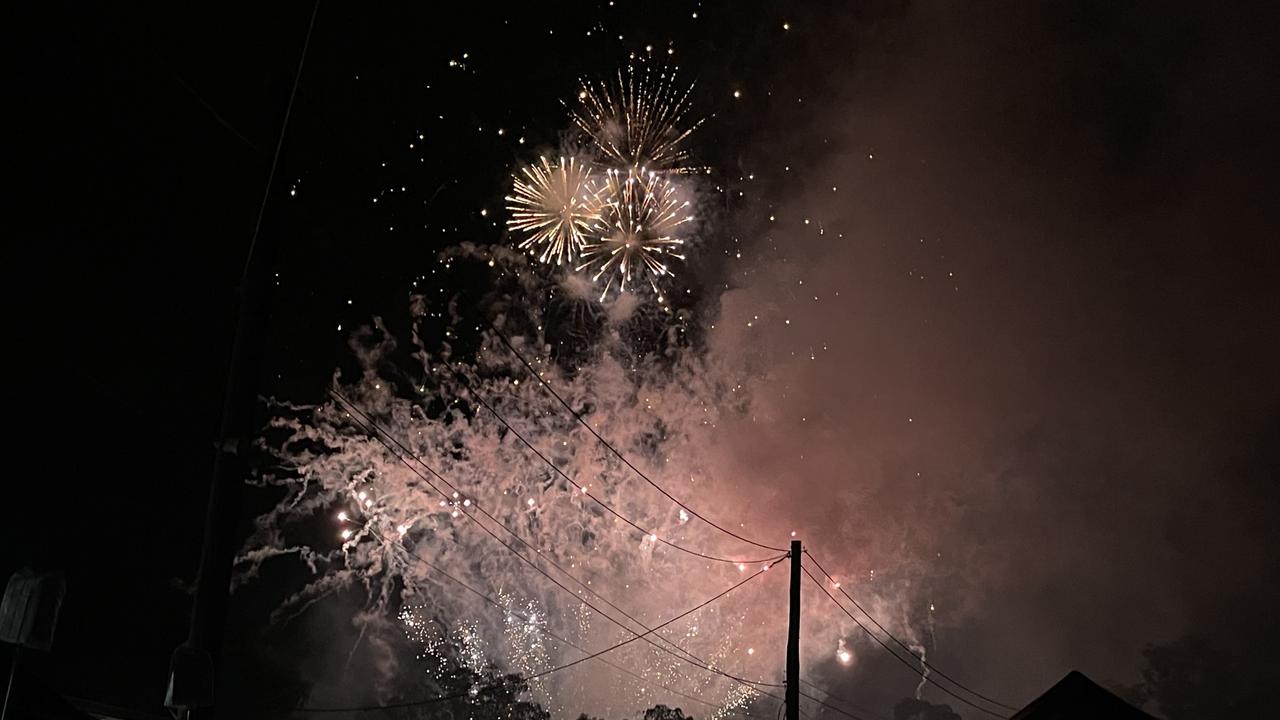 Snowflakes in Stanthorpe 2021 fireworks from day 2. Photo: Madison Mifsud-Ure / Stanthorpe Border Post