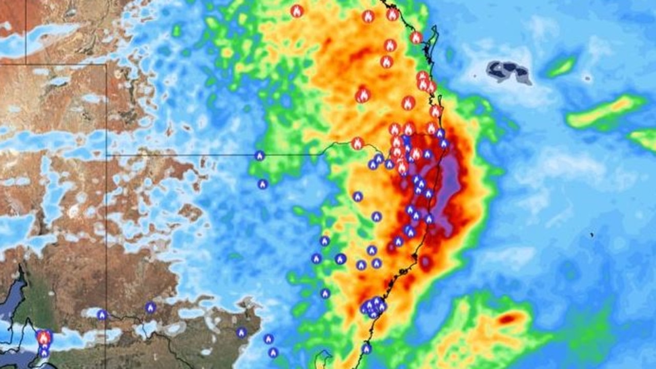 Lightning strikes hit bushfire zones