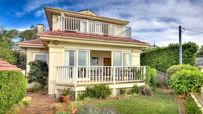 No. 58 Wolseley Rd, Mosman, sold $755,000 above the reserve.