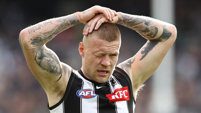 MELBOURNE . 20/08/2022. AFL. Round 23. Carlton vs Collingwood at the MCG.   Jordan De Goey of the Magpies after getting a poke in the eye during the 1st qtr.    . Picture: Michael Klein