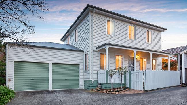 No.3/25 Bales St, Ferntree Gully.