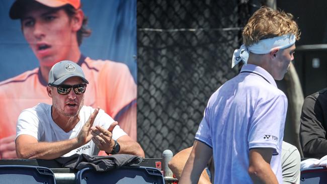 Dad Lleyton Hewitt watches on in support. Picture: David Caird