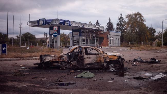 A burned car in Balakliya, northeastern Ukraine, which was retaken from the Russians this week.