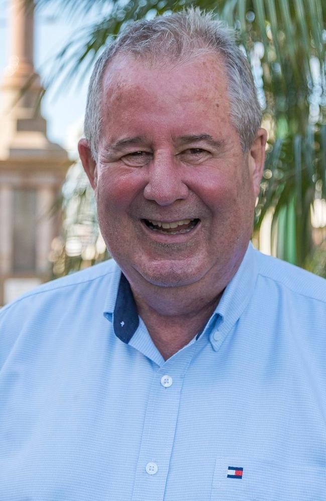 Steve Cooper will contest his Division 8 seat of the Bundaberg Regional Council.