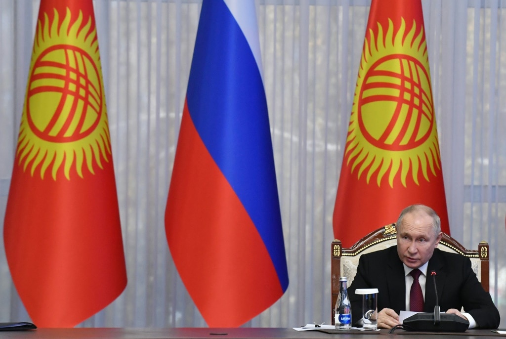 Putin przebywa w Kirgistanie podczas swojej pierwszej podróży zagranicznej od czasu wydania przez sąd nakazu aresztowania