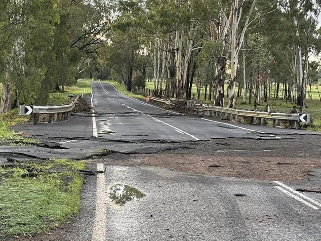 Intense storms, heavy rain set to continue across Queensland