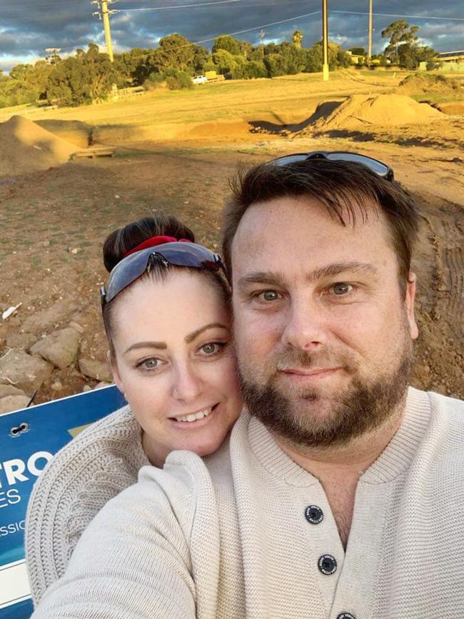 Julie 'Julez' Seed, 38, is pictured with her fiance Chris Smith. Picture: Supplied by Chris Smith