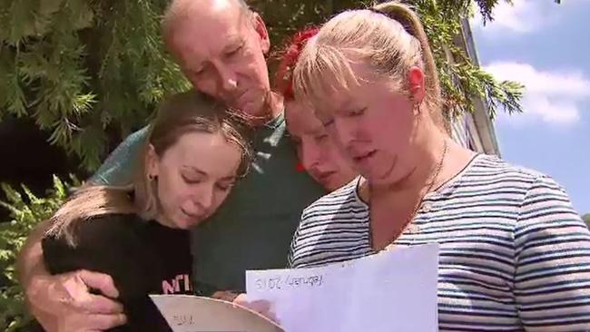 Cam Smith’s family pay tribute to a beautiful boy. Sister Taylah (left), dad Michael, sister Chantelle and mum Michelle. Picture: 9 News