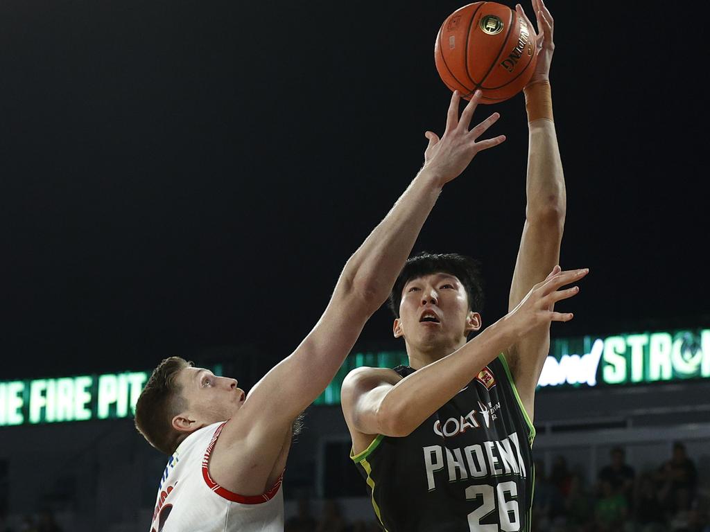 Chinese big man Zhou Qi will return to the South East Melbourne Phoenix for the 2022/2023 NBL season. Photo: Darrian Traynor/Getty Images