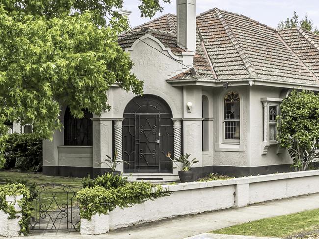 59 Park St, Moonee Ponds - for herald sun real estate