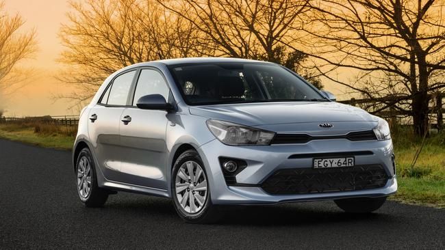 2020 Kia Rio S.