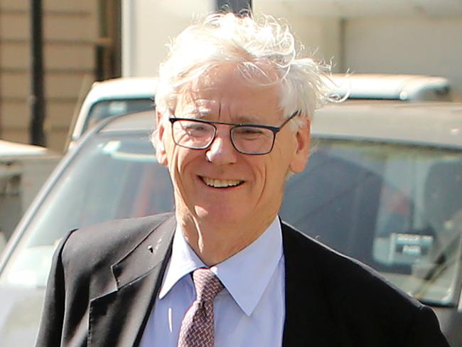 21/11/2019: Bruce McWilliam, Network Seven's commercial director arrives for the Harold Mitchell v ASIC case at the Federal Court, in Melbourne. Stuart McEvoy/The Australian.