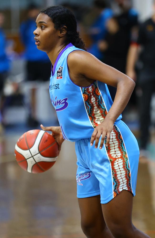 Teyahna Bond in action. Picture: Basketball Queensland