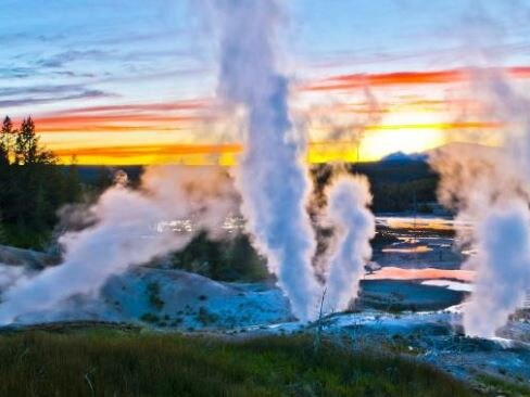 Yellowstone geyser unusually active