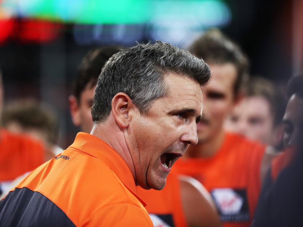 Coach Leon Cameron gives his side an old fashioned 3/4 time spray. Picture: Phil Hillyard