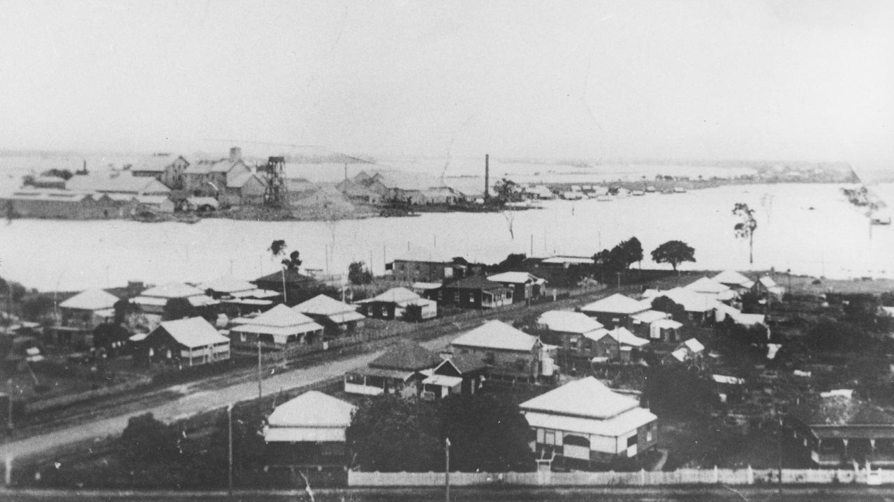 Millaquin Sugar Mill in the flood, Bundaberg, 1942. Photo: State Library of Queensland