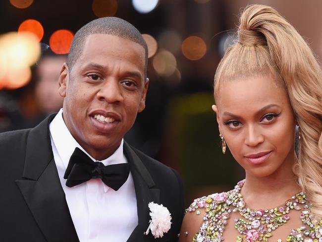 NEW YORK, NY - MAY 04:  Jay Z (L) and Beyonce attend the "China: Through The Looking Glass" Costume Institute Benefit Gala at the Metropolitan Museum of Art on May 4, 2015 in New York City.  (Photo by Mike Coppola/Getty Images)