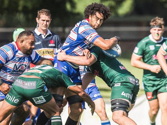 The Hunter Wildfires and Randwick battle it out in the 2024 Shute Shield. Photo by Stewart Hazell