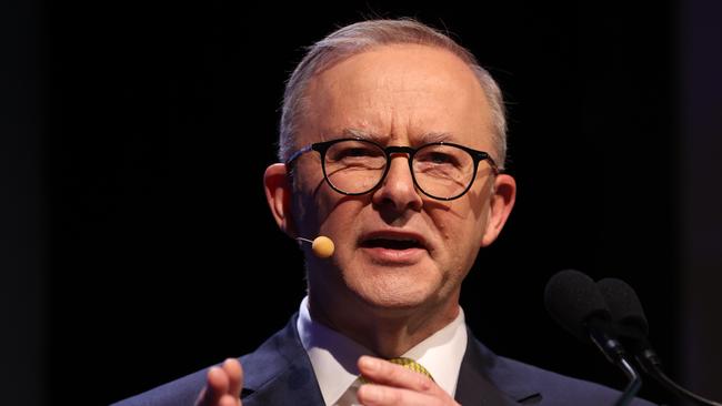 FEDERAL ELECTION 2022. LABOR BUS TOUR17/5/22 Federal Labor leader Anthony Albanese pictured in Perth this morning at the Leadership Matters breakfast. Picture: Sam Ruttyn