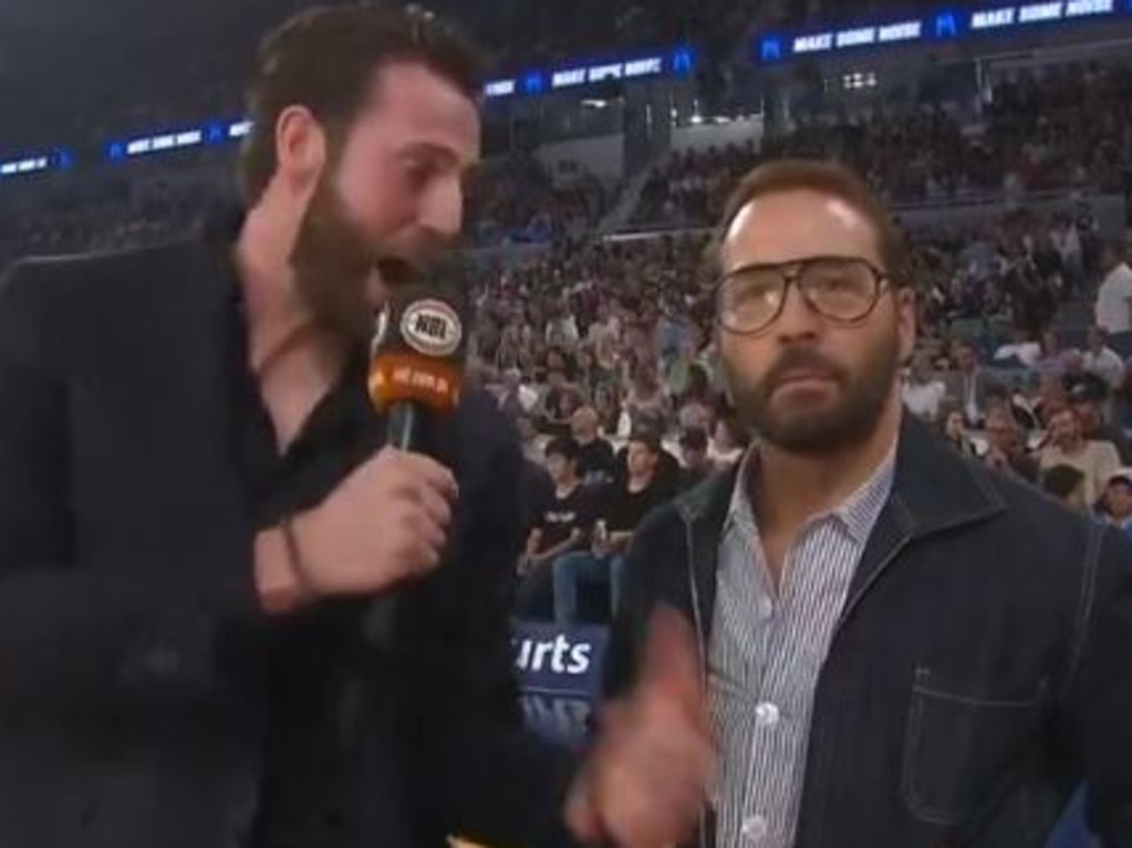 Jeremy Piven's hilarious interview during the NBL grand final. Photo: Twitter