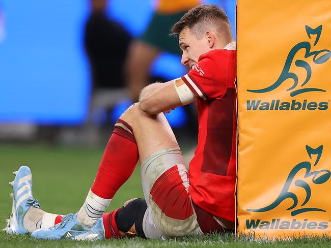 It was a frustrating night for Wales. Picture: Jason McCawley/Getty Images