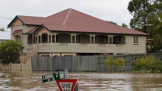 North Ipswich during the 2011 floods, which resulted in some people developing post-traumatic stress disorder. 