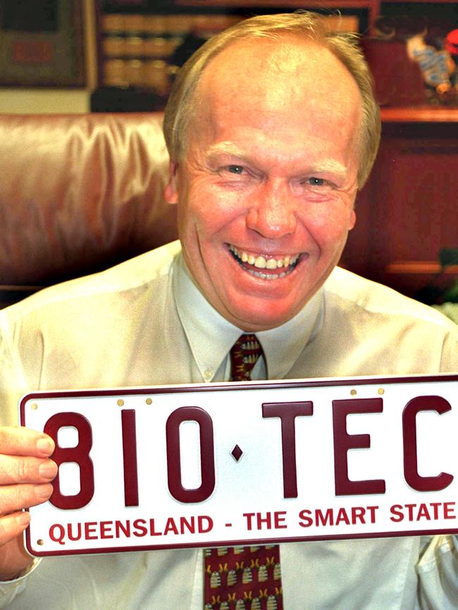 Former premier Peter Beattie with a “Smart State” number plate.