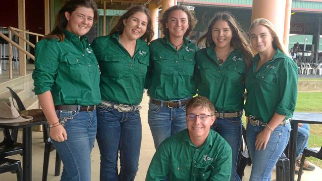 Ruby Leeds, Veronica Anderson, Julia Kaddatz, Savarnah Anderson, Tanisha Gallaway and Giordan Scott, Yr 12 boarders from the Emerald Agricultural College, have come in to volunteer at campdraft. Picture: Jann Houley