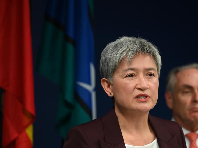 ADELAIDE, AUSTRALIA - NewsWire Photos April 11, 2023: The Minister for Foreign Affairs, Senator the Hon Penny Wong, and Minister for Trade and Tourism, Don Farrell, are in Adelaide today and held a joint press conference. Picture: NCA NewsWire / Naomi Jellicoe