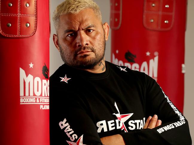 07/05/15 UFC heavyweight Mark Hunt at Red Star Training Centre at Port Adelaide ahead of his bout at the Adelaide Entertainment Centre on Sunday. photo Calum Robertson