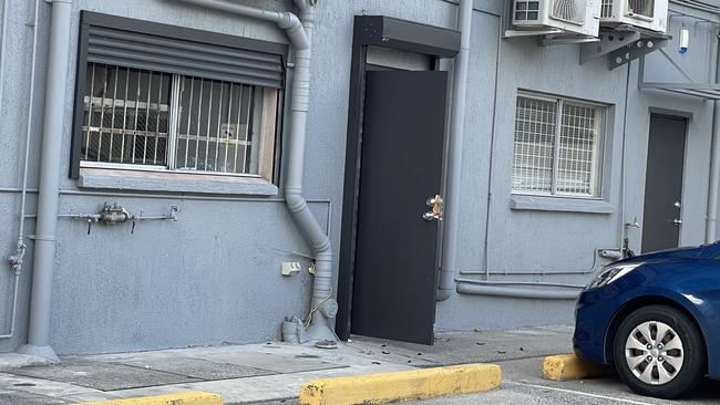 Gang on the run following tobacconist break and enter at Paradise Point. Picture: Charlton Hart.