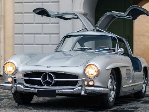 the 1955 Mercedes-Benz300 SL 'Papillon' for John Connolly’s column Images Courtesy of Artcurial.